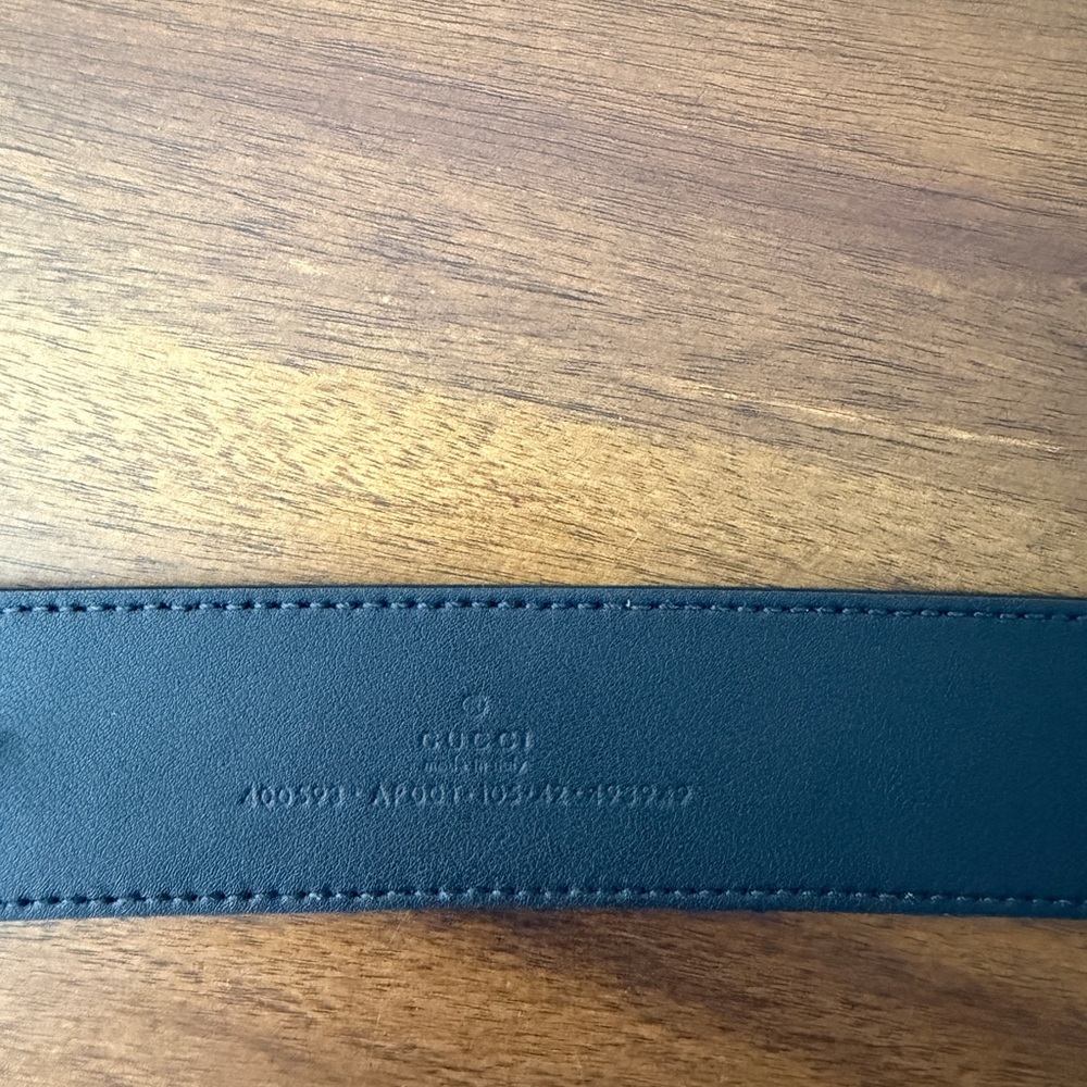 Gucci Marmont Wide Black Leather Belt with Double G Gold Buckle - Picture 5 of 5